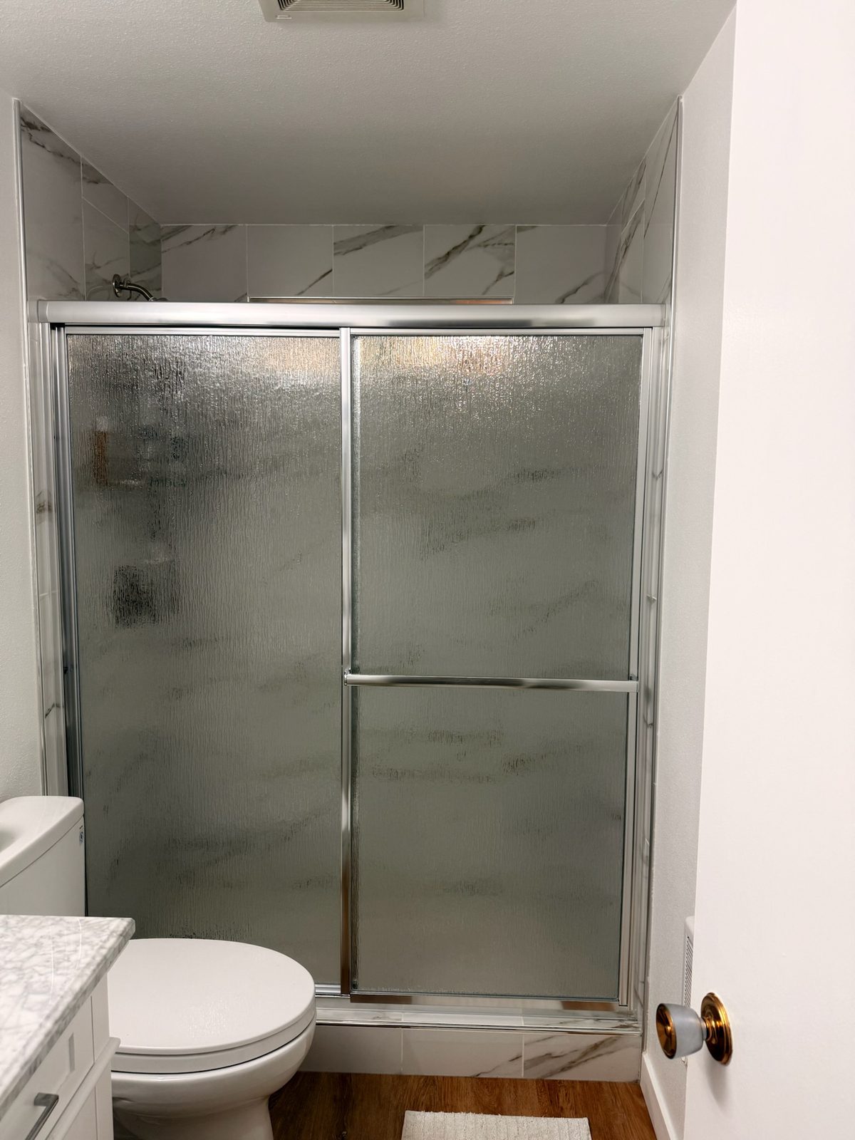 Bathrooms / Kitchens project by Steep Peak Construction